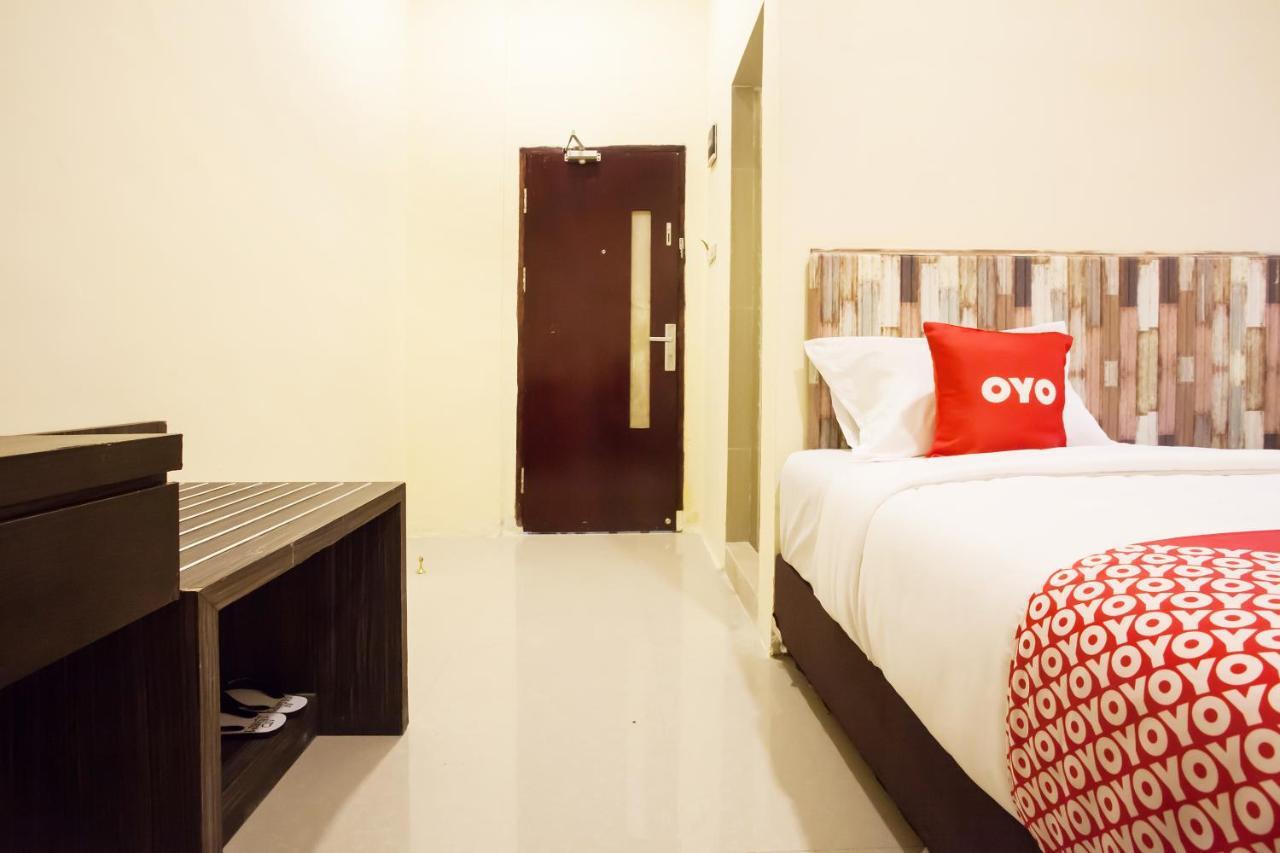 Oyo 2361 Hotel Winston Glugur Eksteriør billede