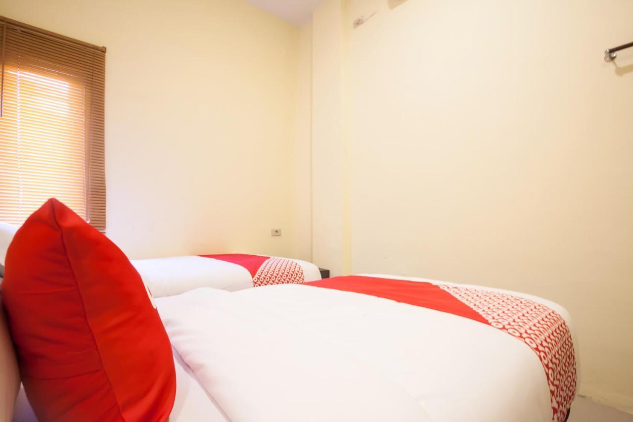 Oyo 2361 Hotel Winston Glugur Eksteriør billede