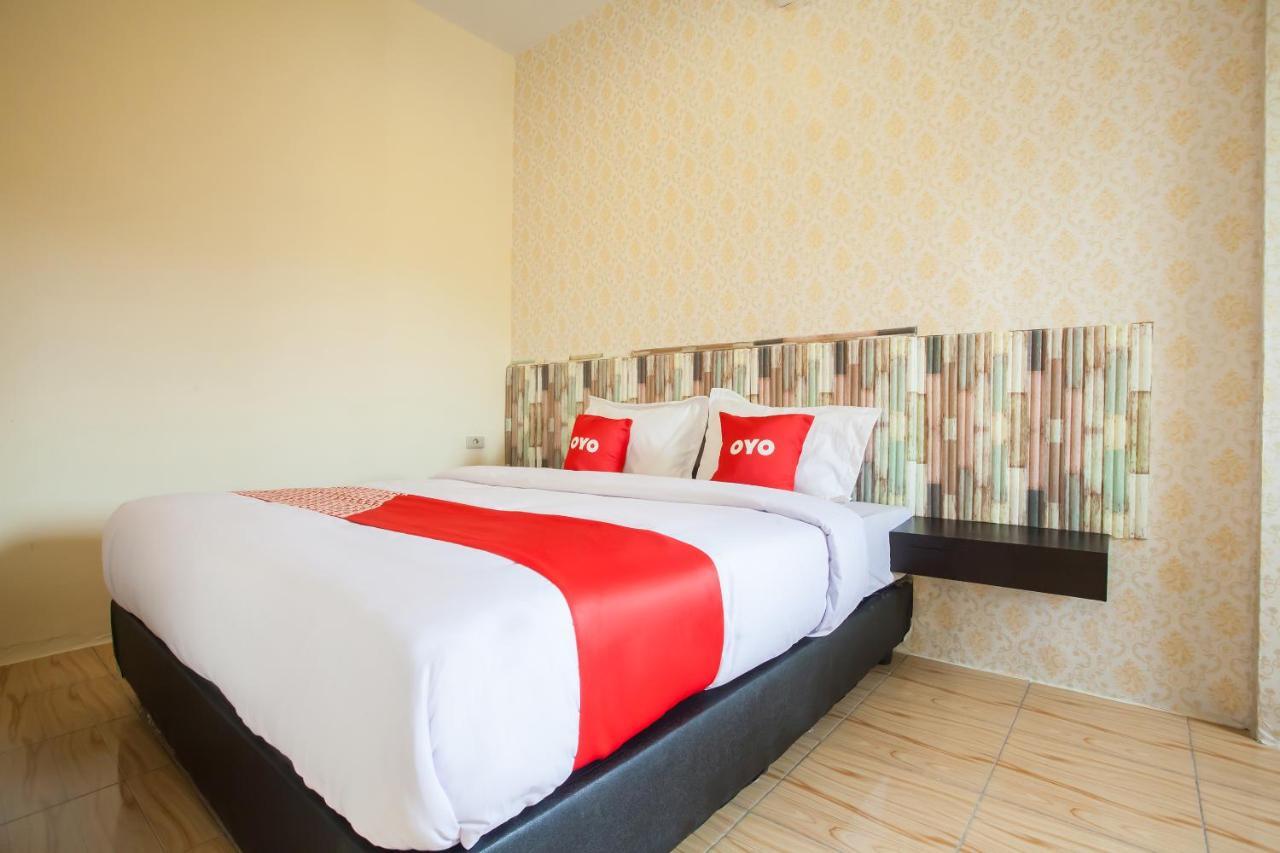 Oyo 2361 Hotel Winston Glugur Eksteriør billede